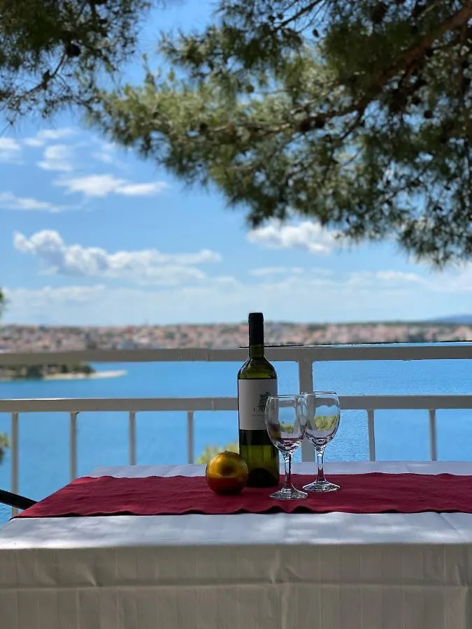 Apartment Bartol With Free Bikes And Great Local Food Croatia
